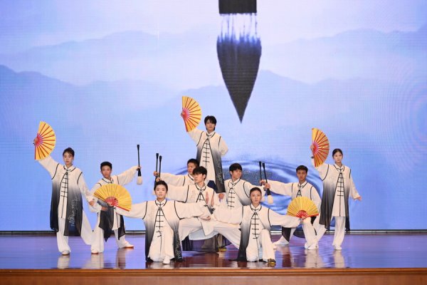 策略操盘 太极拳科学大会举行，推动中华优秀传统文化创造性转化、创新性发展