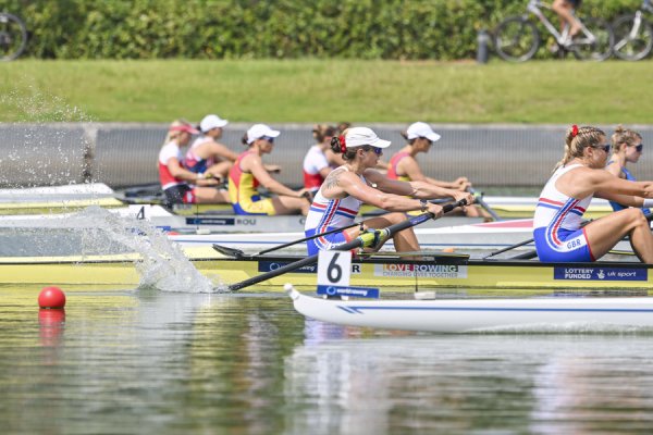 跟投之家 高颜值、好身材、强水准！直击2025赛艇世锦赛